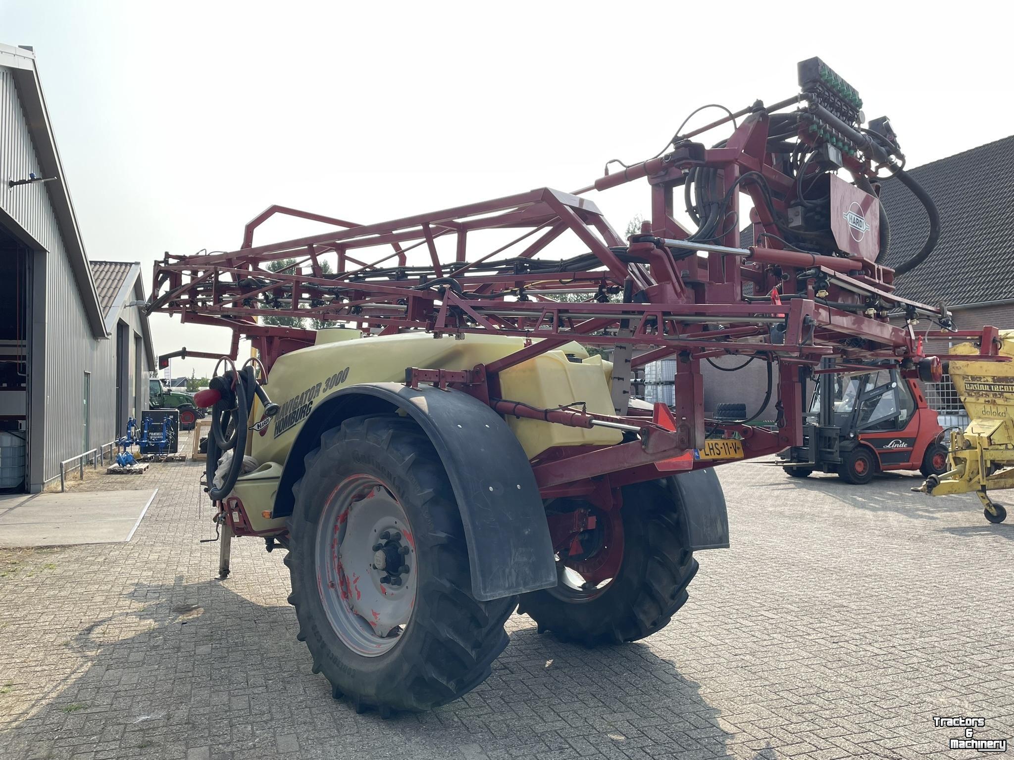 Fieldsprayer 3 points Hardi Navigator 24 m