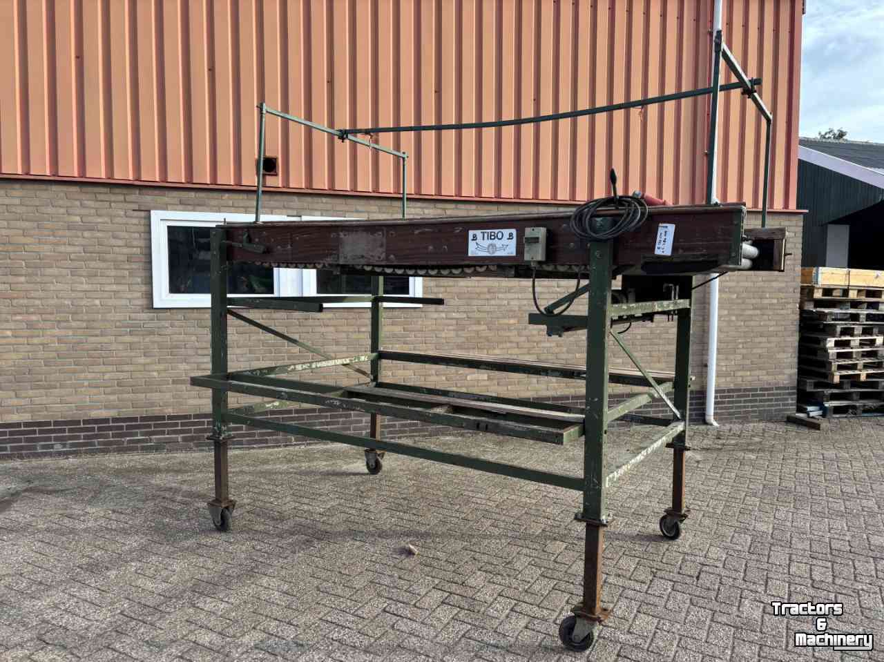 Inspection units  Tibo Blokker, rollenleestafel, leestafel, leesunit