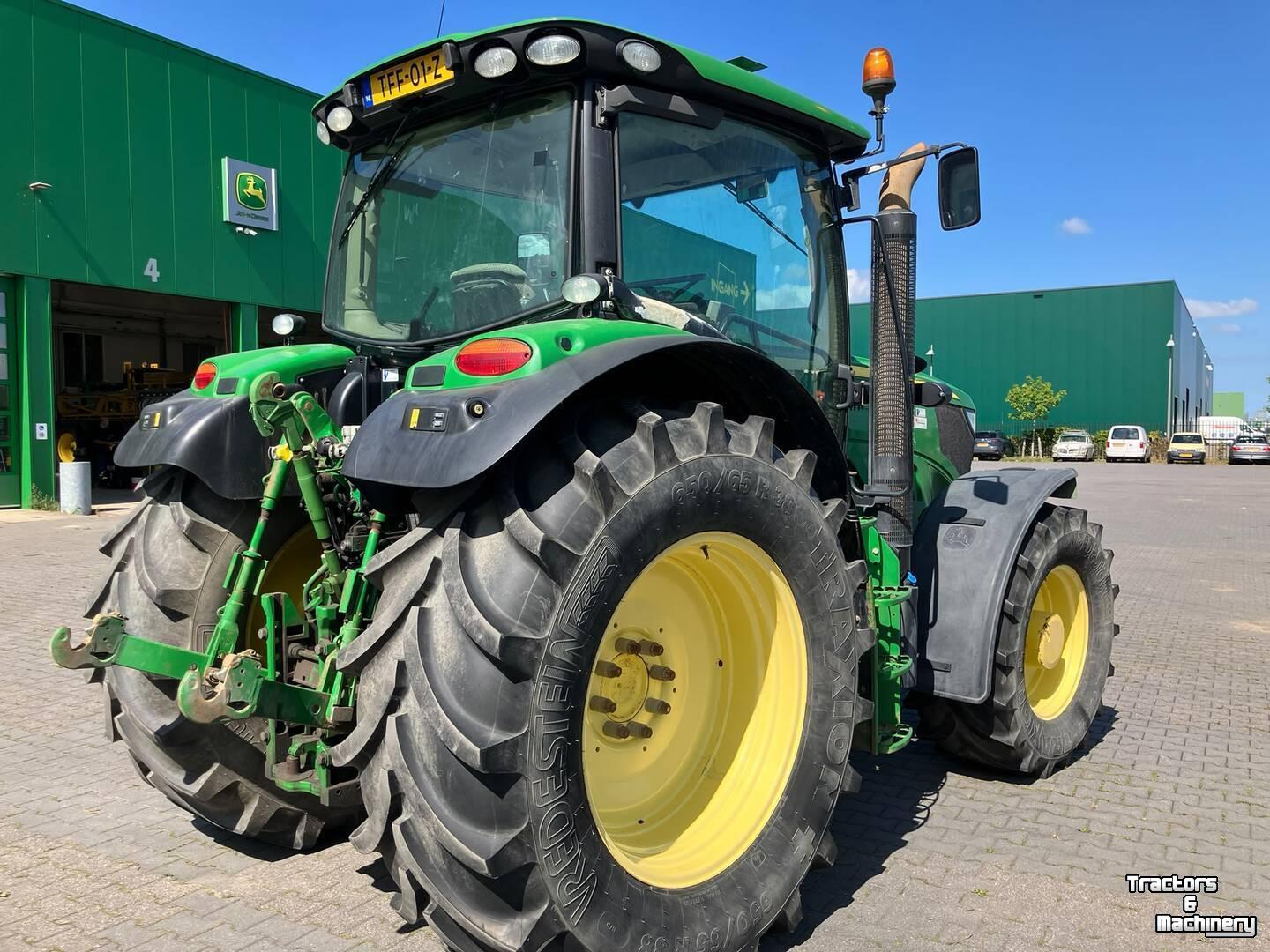 Tractor John Deere 6150R