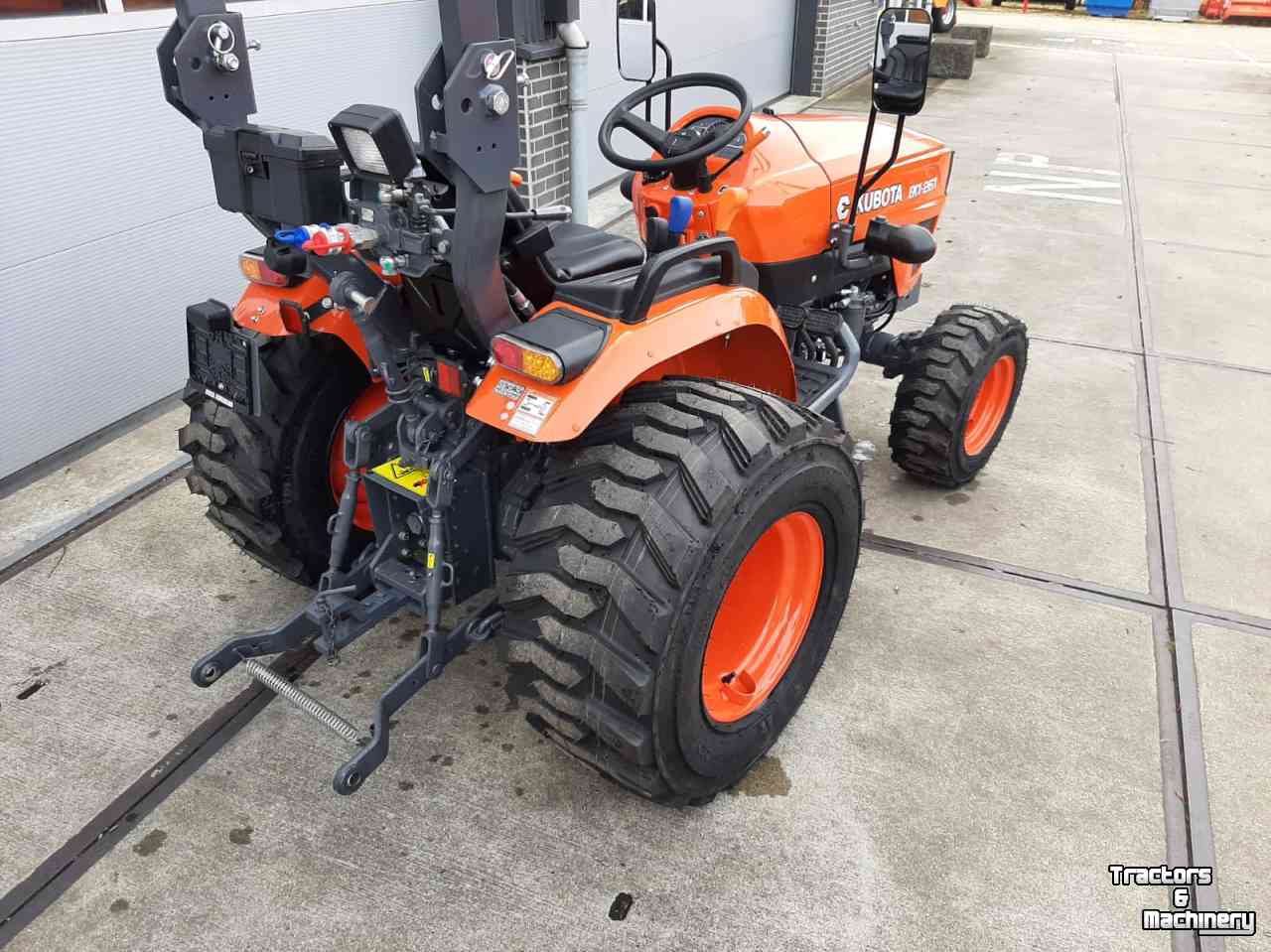 Horticultural Tractors Kubota EK261DT compact traktor