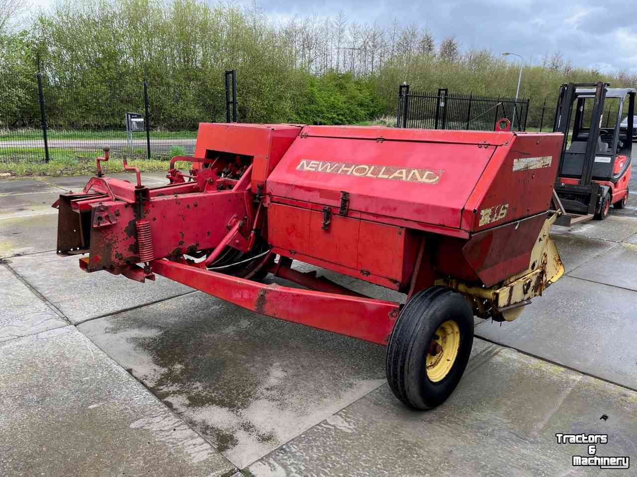 Balers New Holland 376