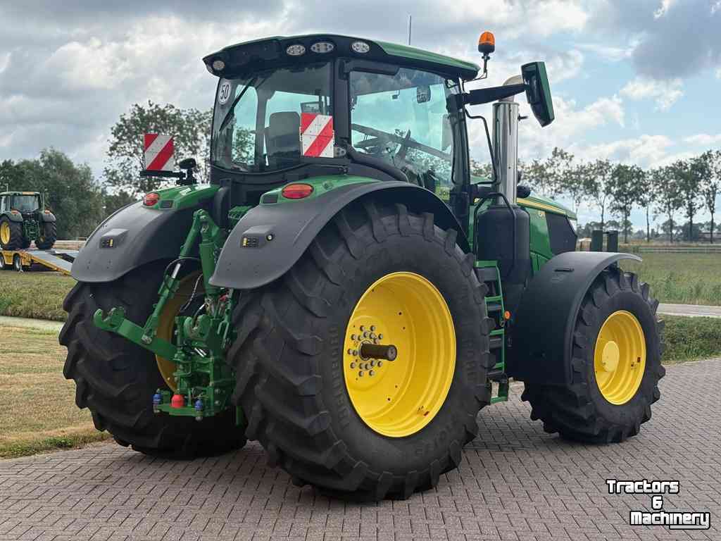 Tractor John Deere 6R250