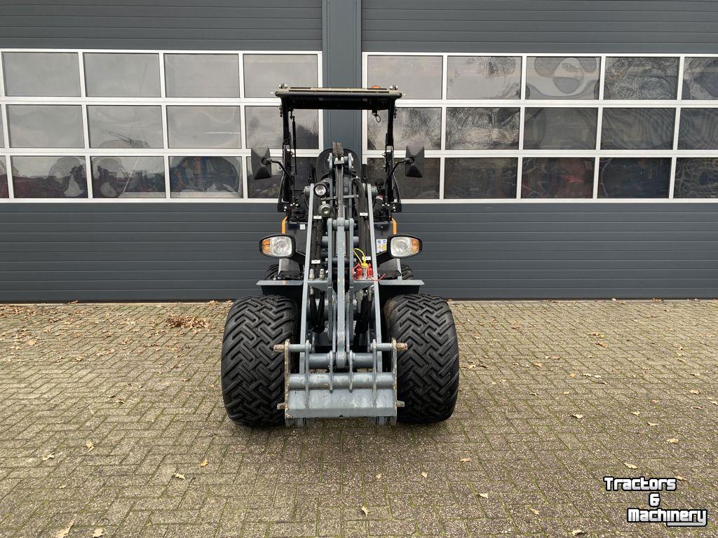 Wheelloader Giant G2500 HD DEMO