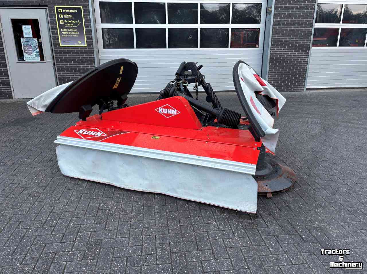 Mower Kuhn PZ 300F   ( Deutz-fahr KM4.29F