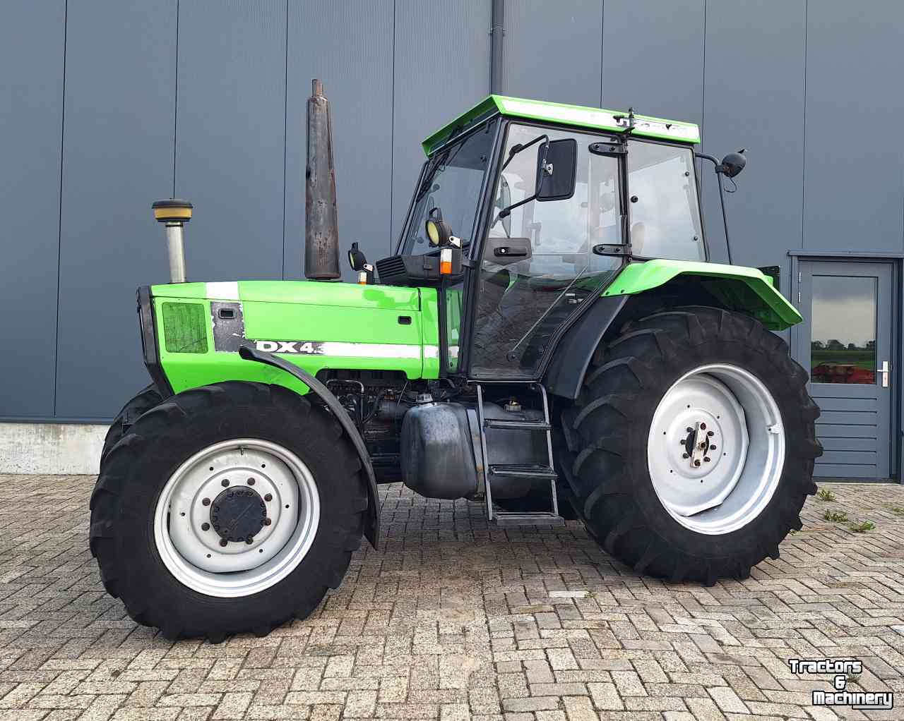 Tractor Deutz-Fahr DX 4.31