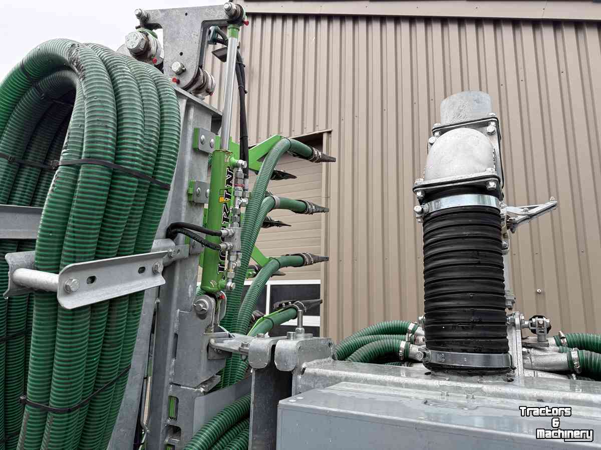 Grassland injector Joskin Pendislide  105/42PS1