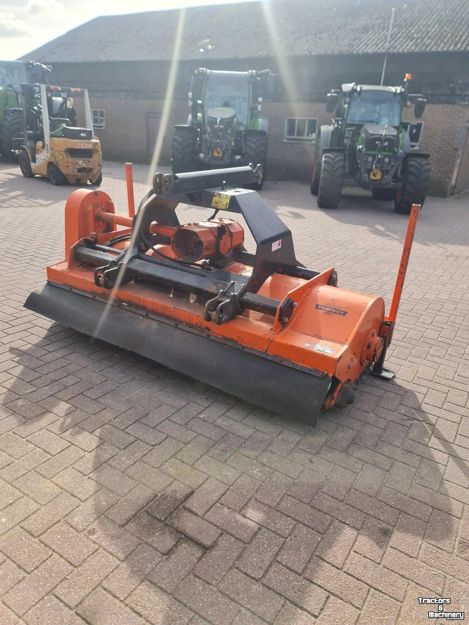 Grassland improver Perfect KM220 KLEPELMAAIER