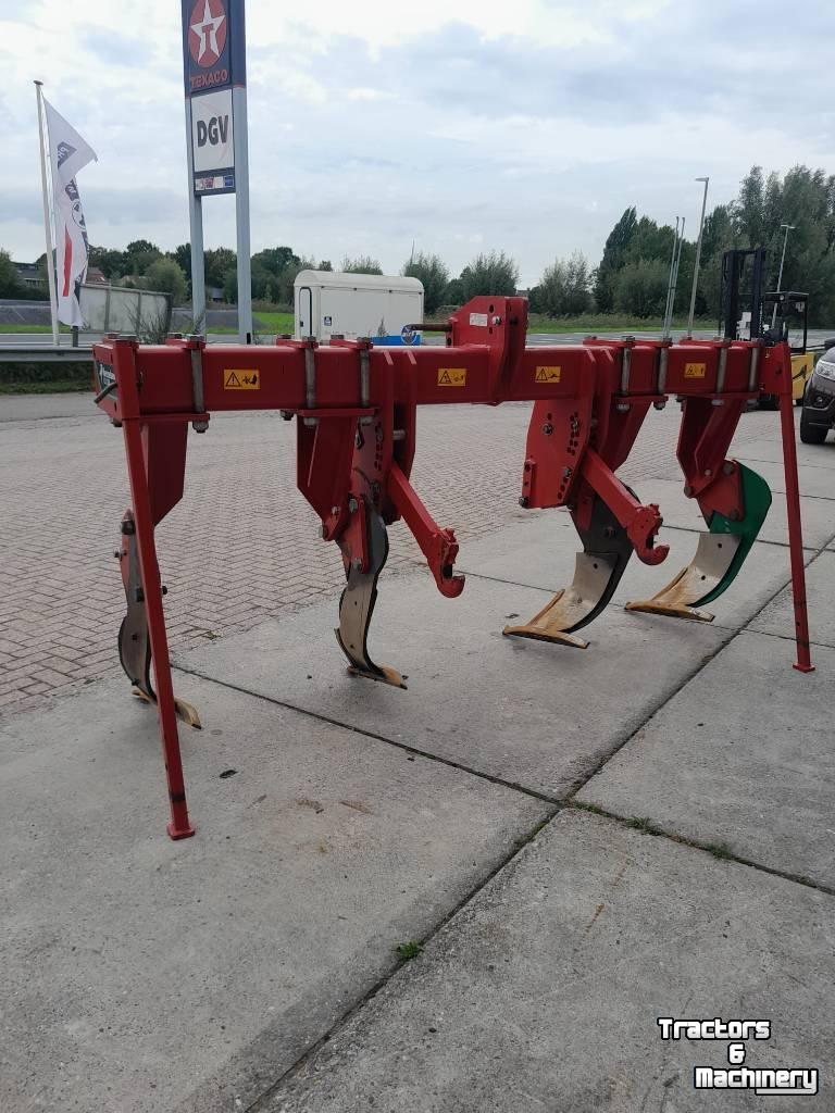 Deep subsoiler Kverneland CLI430