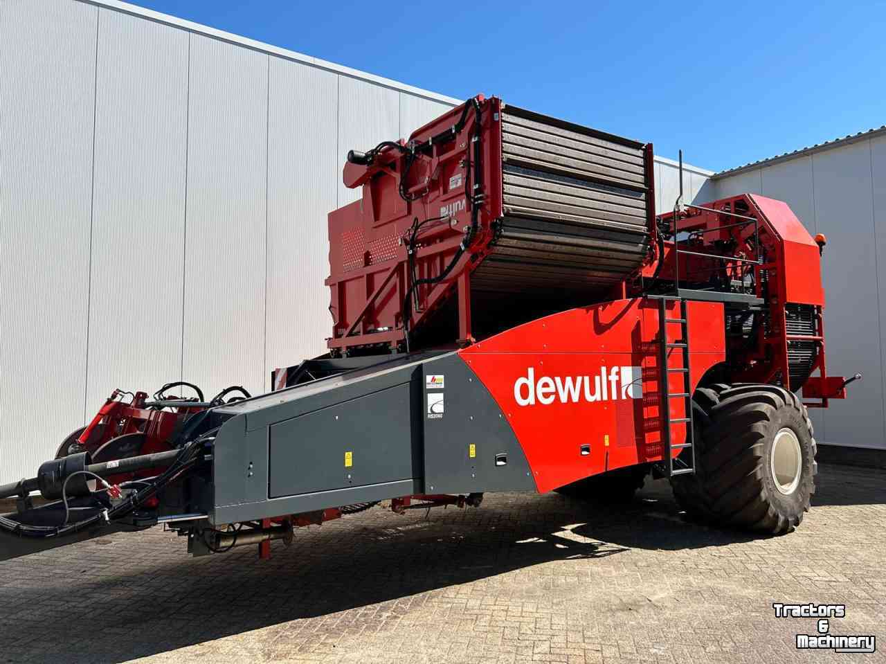 Potato harvester Dewulf RA 2060 rooier