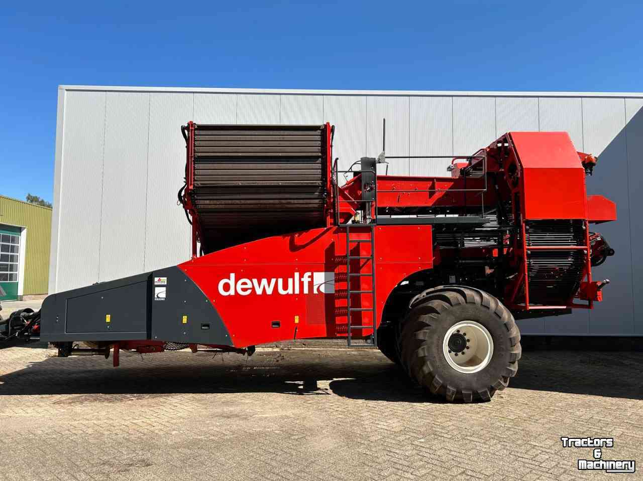 Potato harvester Dewulf RA 2060 rooier
