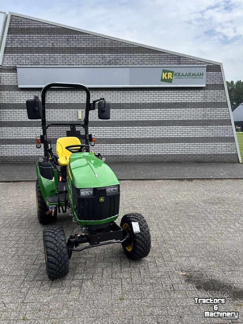 Small-track Tractor John Deere 2026R