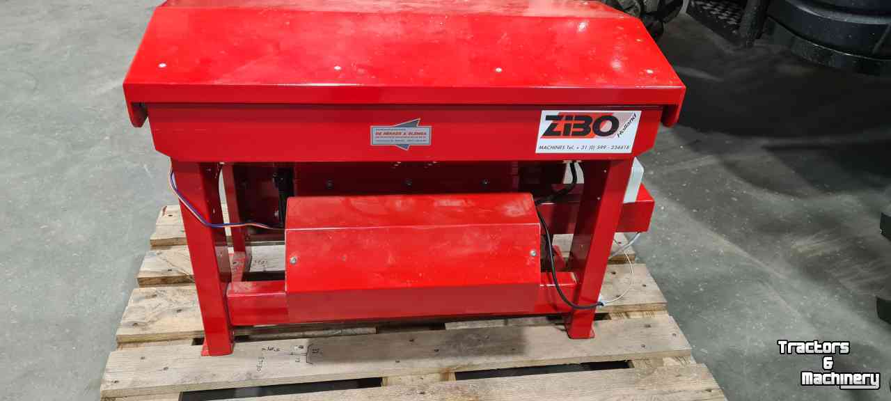 Seed drill Zibo PZ5001 opbouwzaaimachine 50L VERKOCHT