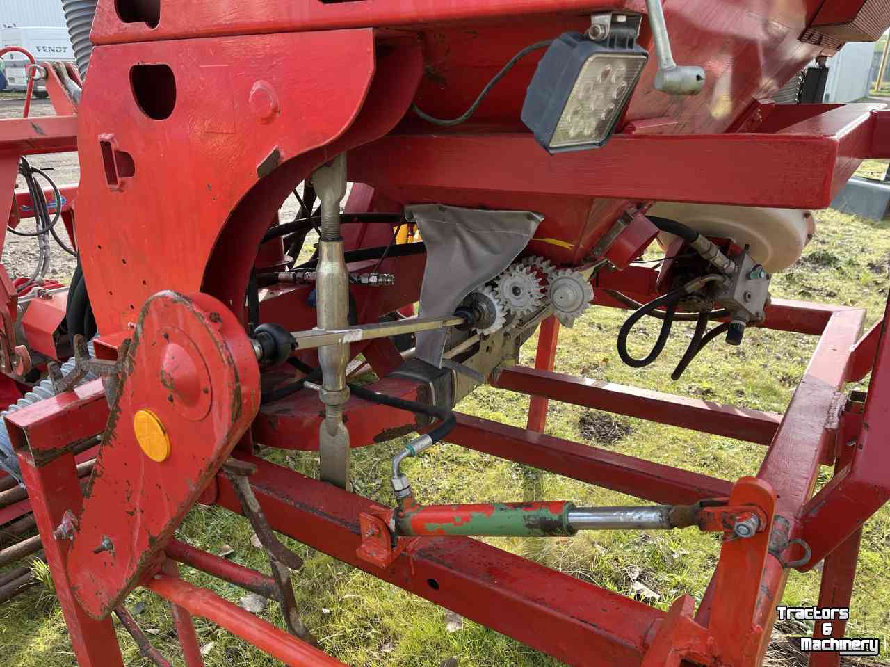 Seed Drill Combination Accord Model D fronttank