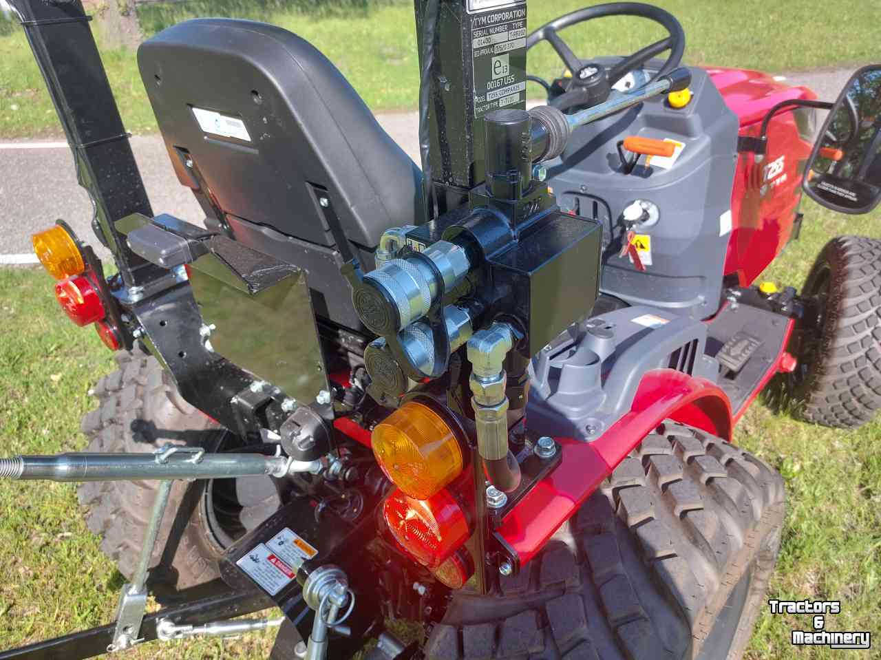 Horticultural Tractors TYM T255h
