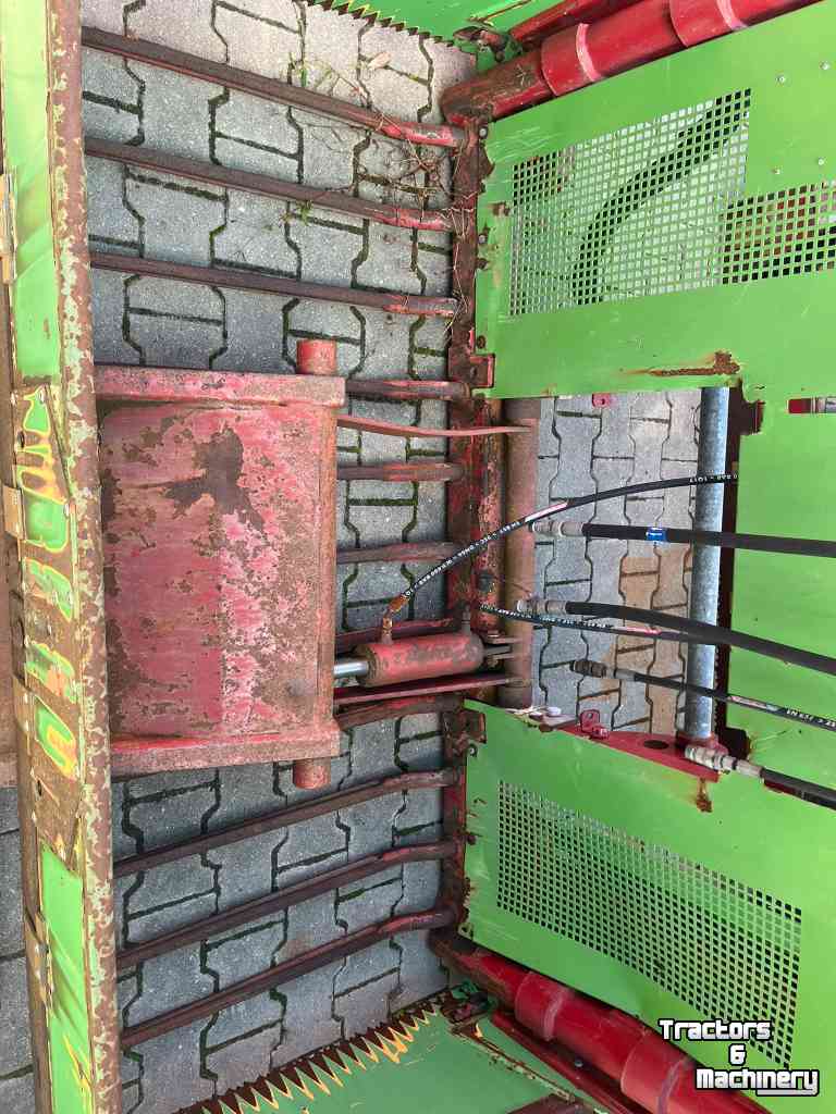 Silage block-cutter Strautmann Hydrofox HQ 2800