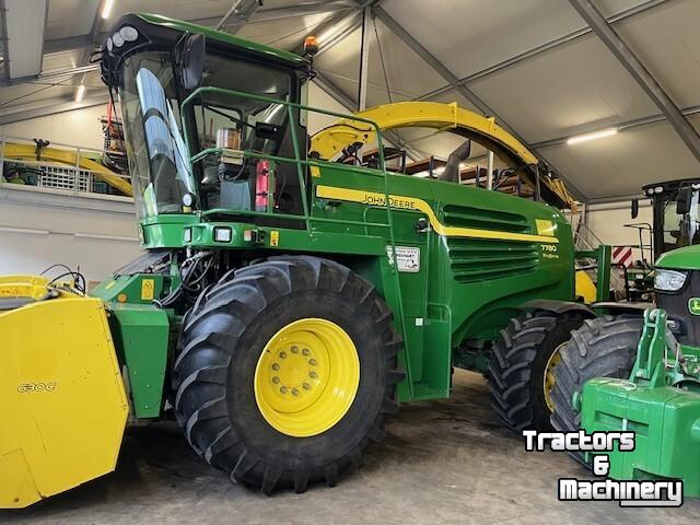 Forage-harvester John Deere 7780