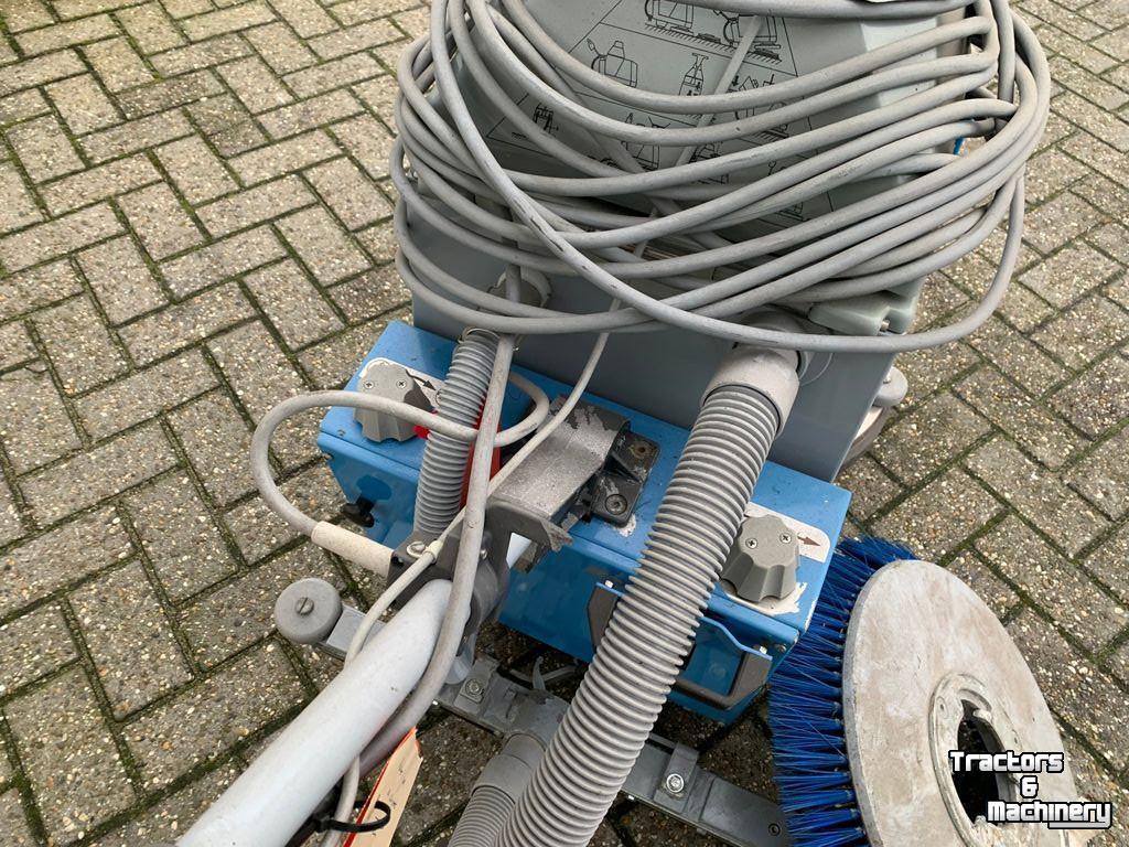 Scrubber driers Nilfisk C51 SCHROB-ZUIGMACHINE