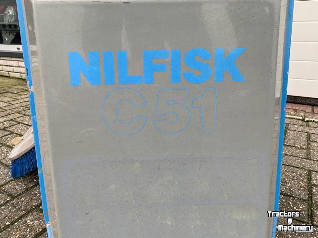 Scrubber driers Nilfisk C51 SCHROB-ZUIGMACHINE