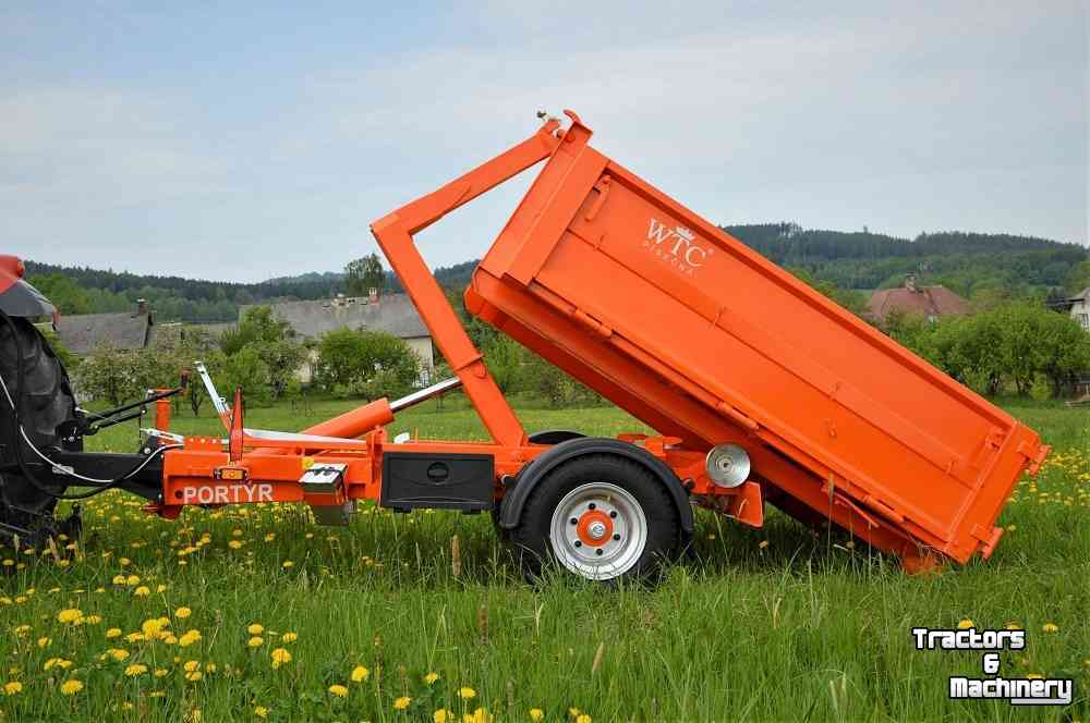 Hooked-arm carrier WTC Portyr 4.3 Haakarm