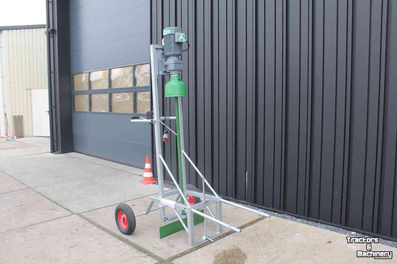 Manure mixer Buschmann SP-3 roostermixer elektrische mixer