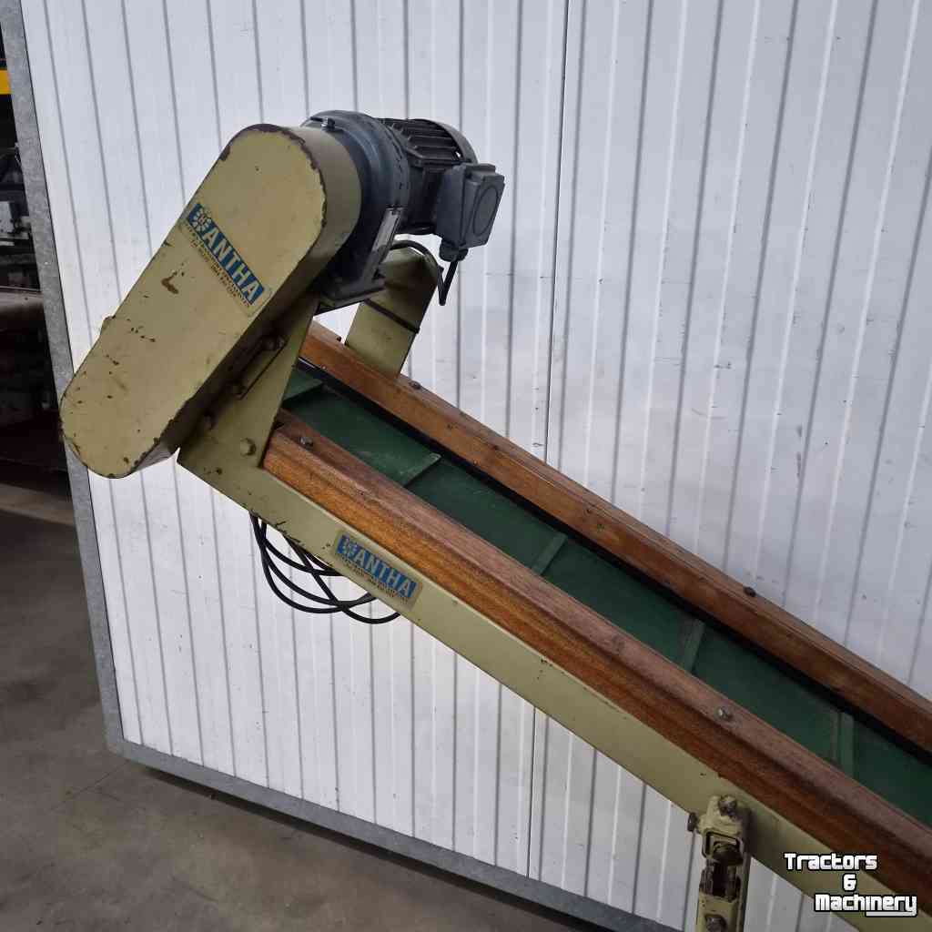 Conveyor  Antha Elevator / Vuilafvoerband
