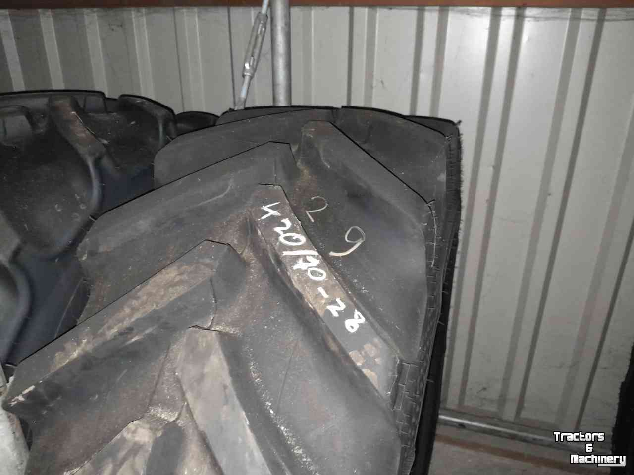 Wheels, Tyres, Rims & Dual spacers Alliance banden set 420/70R28