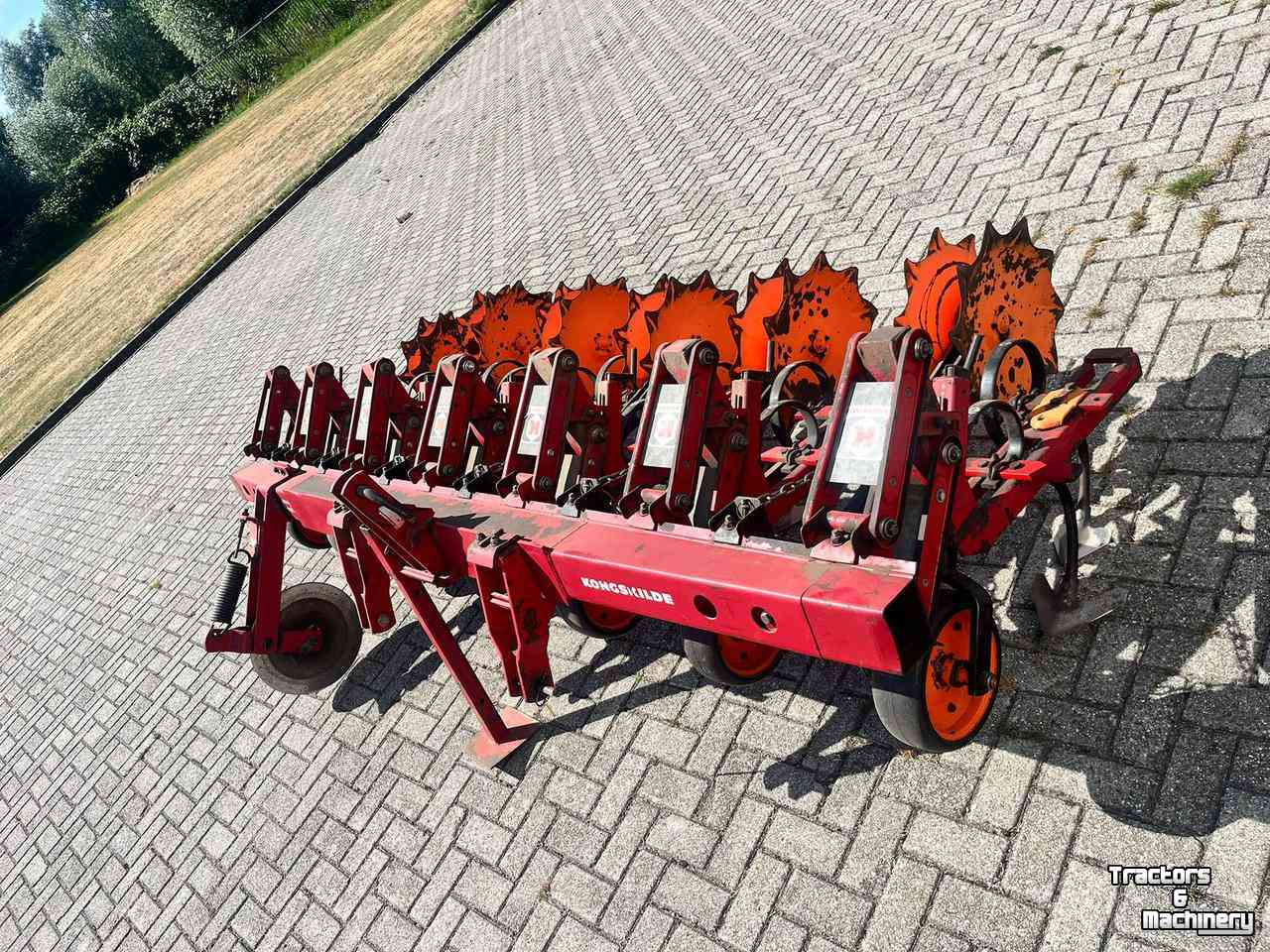 Weeder Kongskilde Vibro-Crop