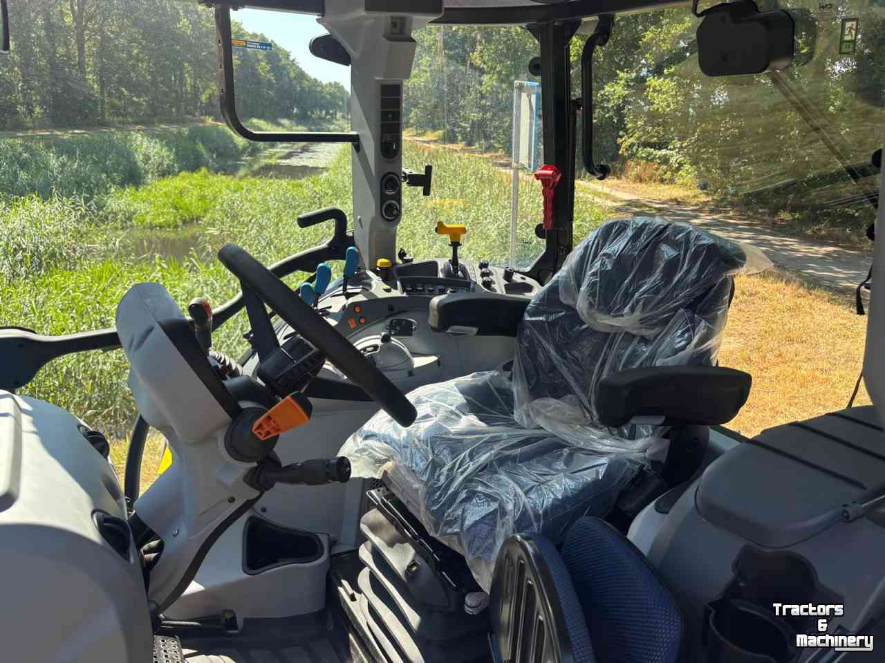 Tractor New Holland T5 120 EC