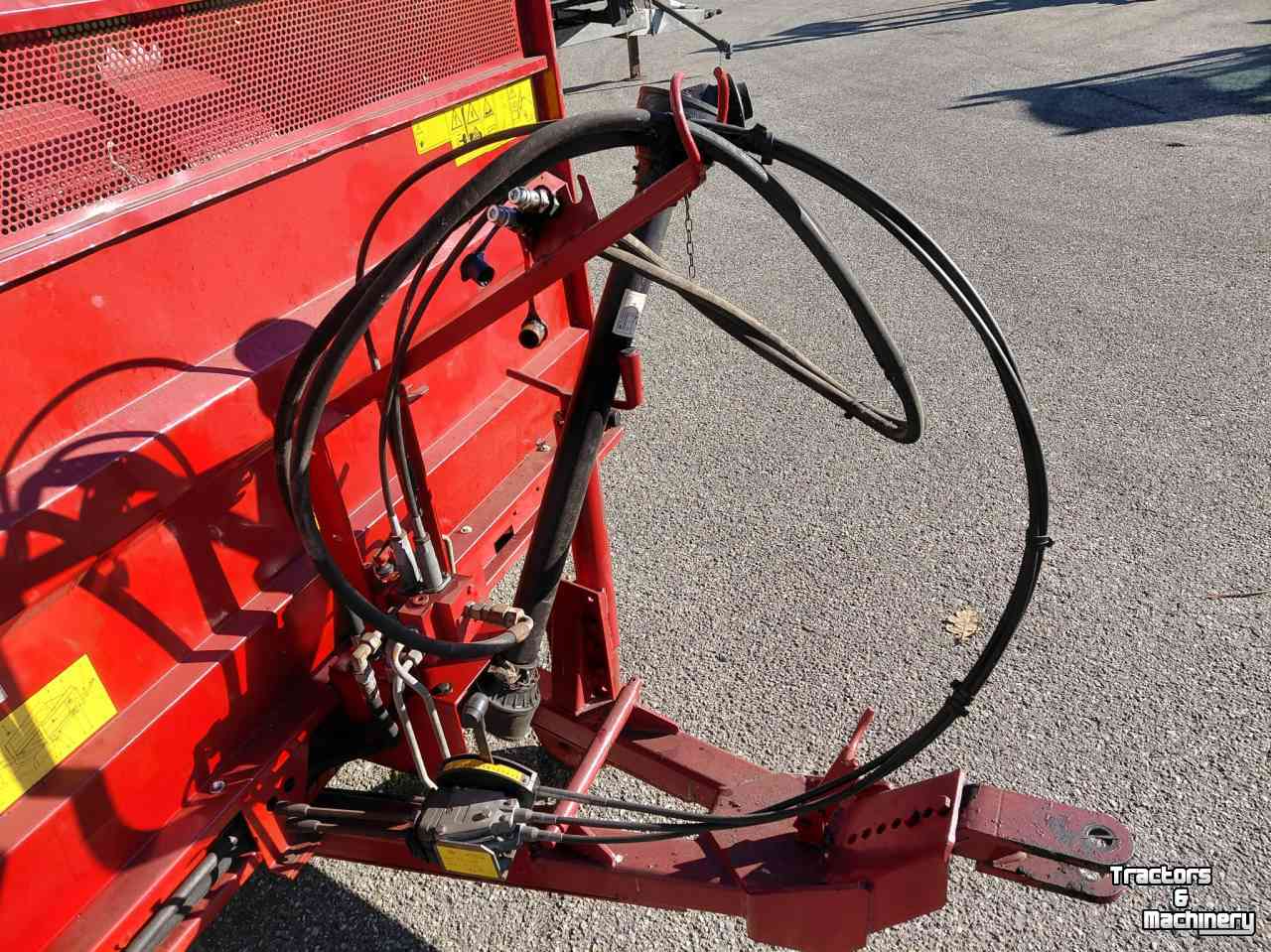 Silage-block distribution wagon Strautmann BVW blokkenwagen