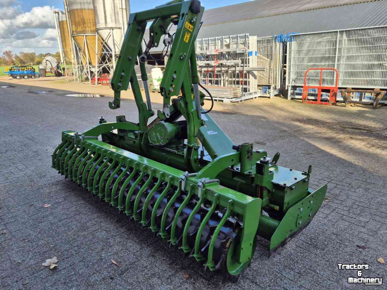 Rotary Harrow Amazone KG3000 Special rotoreg rotorkopeg met hef