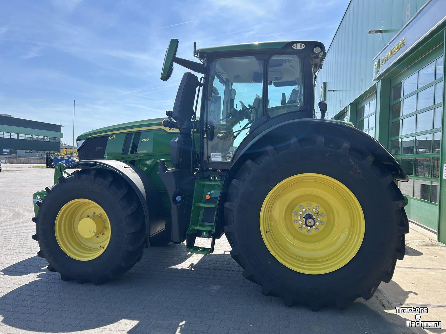 Tractor John Deere 6R 250