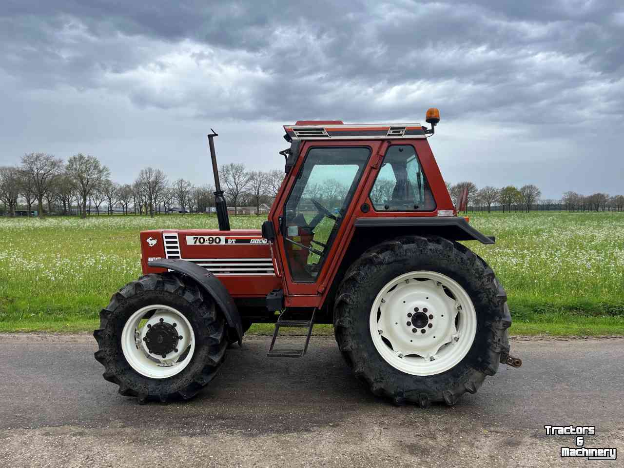 Tractors Fiat-Agri 70-90DT