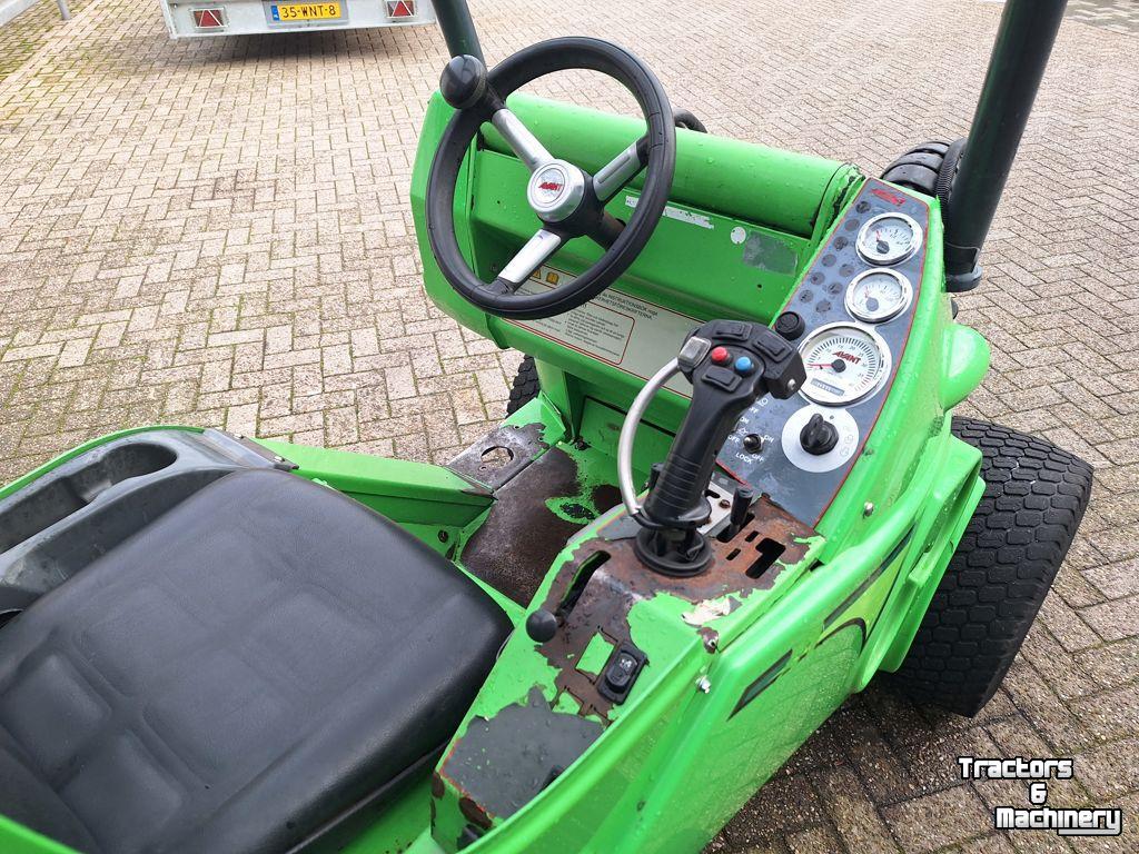 Wheelloader Avant 635