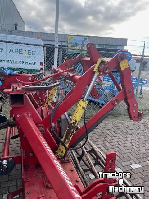Rotary Harrow Lely rotorkopeg 35 met openrol en hydraulische hef