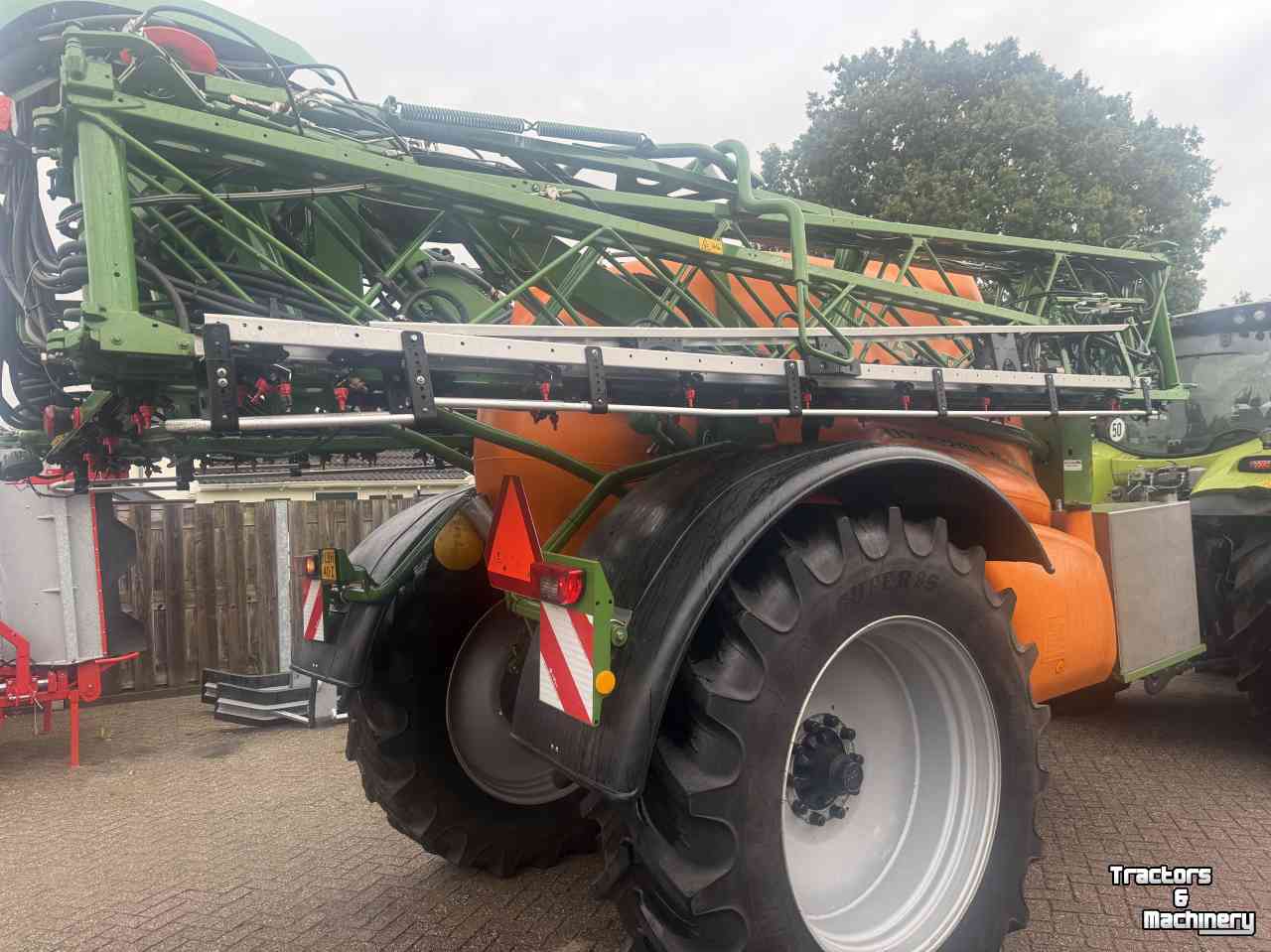 Fieldsprayer Amazone Ux5200