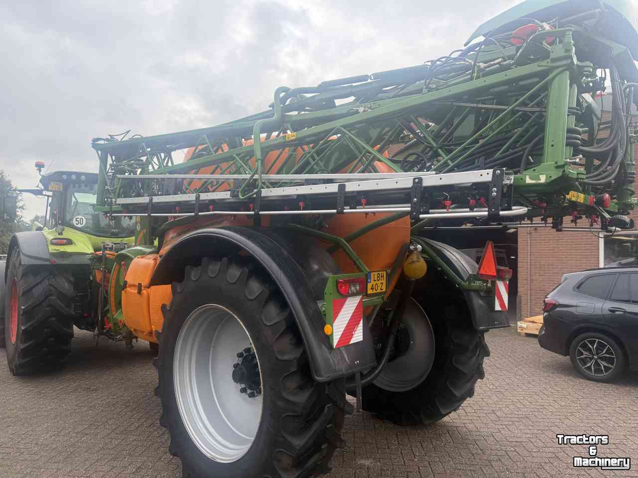 Fieldsprayer Amazone Ux5200