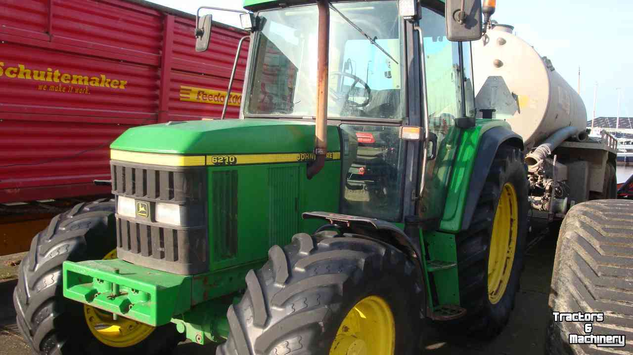 Tractors John Deere 6210 SE