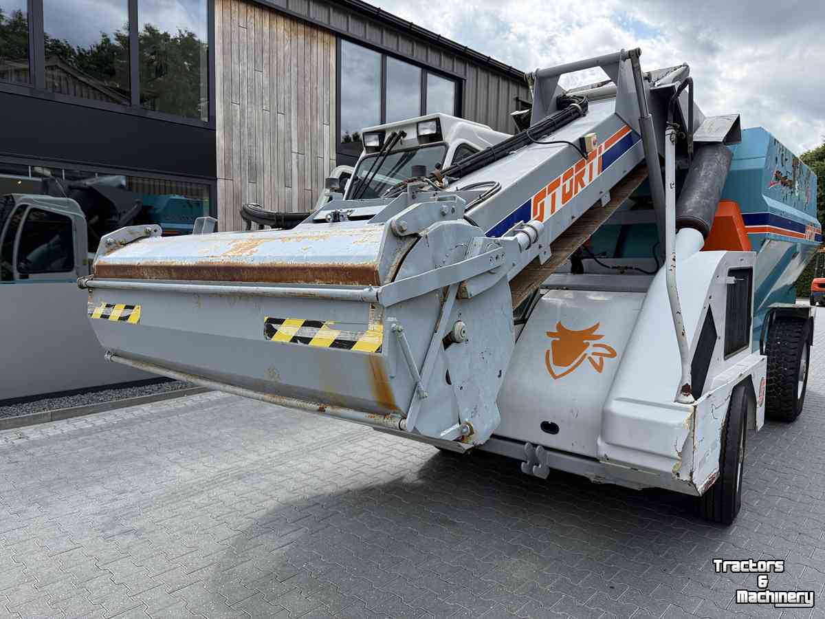 Forage feedwagon / Forage dosage wagon Storti Labrador 120
