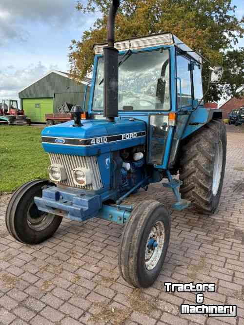 Tractor Ford 4610