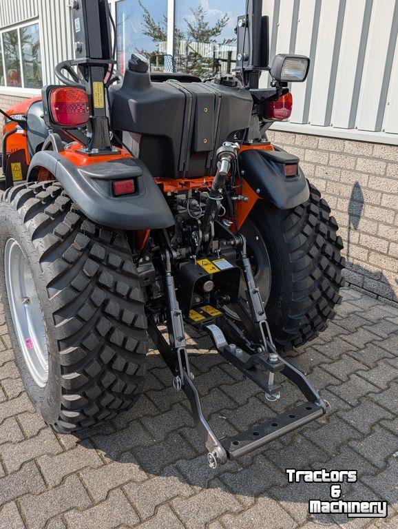 Small-track Tractor TAFE Tafe 6028H HST compact tractor | trekker