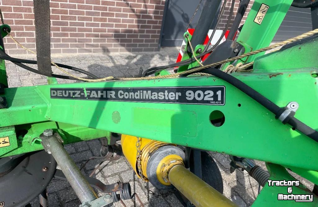 Tedder Deutz-Fahr condimaster 9021 schudder, 8 delig Kuhn Lely krone