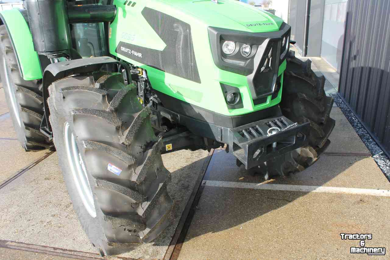 Tractor Deutz-Fahr 5095 Keyline trekker Deutz tractor LS uitvoering mechanische omkeer