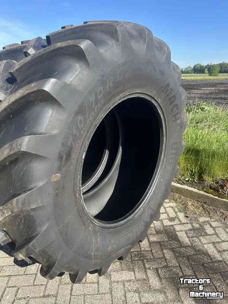 Wheels, Tyres, Rims & Dual spacers Michelin Michelin Machxbib 710/70R42