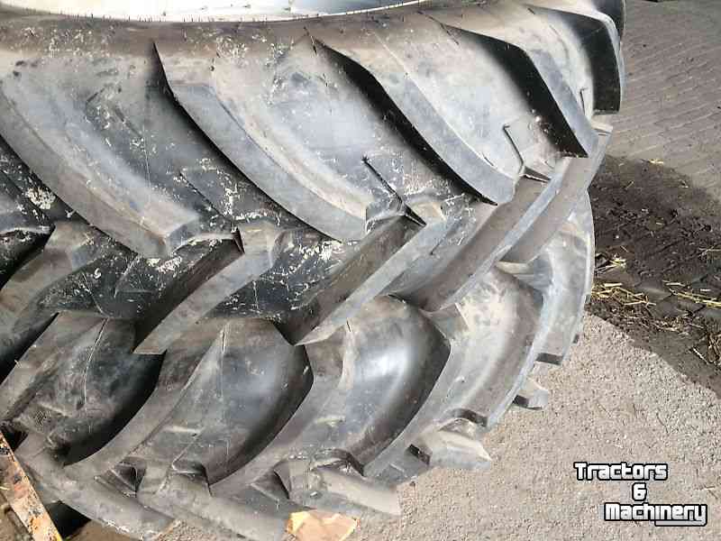Wheels, Tyres, Rims & Dual spacers Michelin 420/85 R38