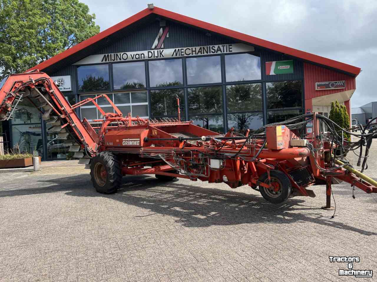 Onion harvester Grimme DL 1500, uienrooier, egelband