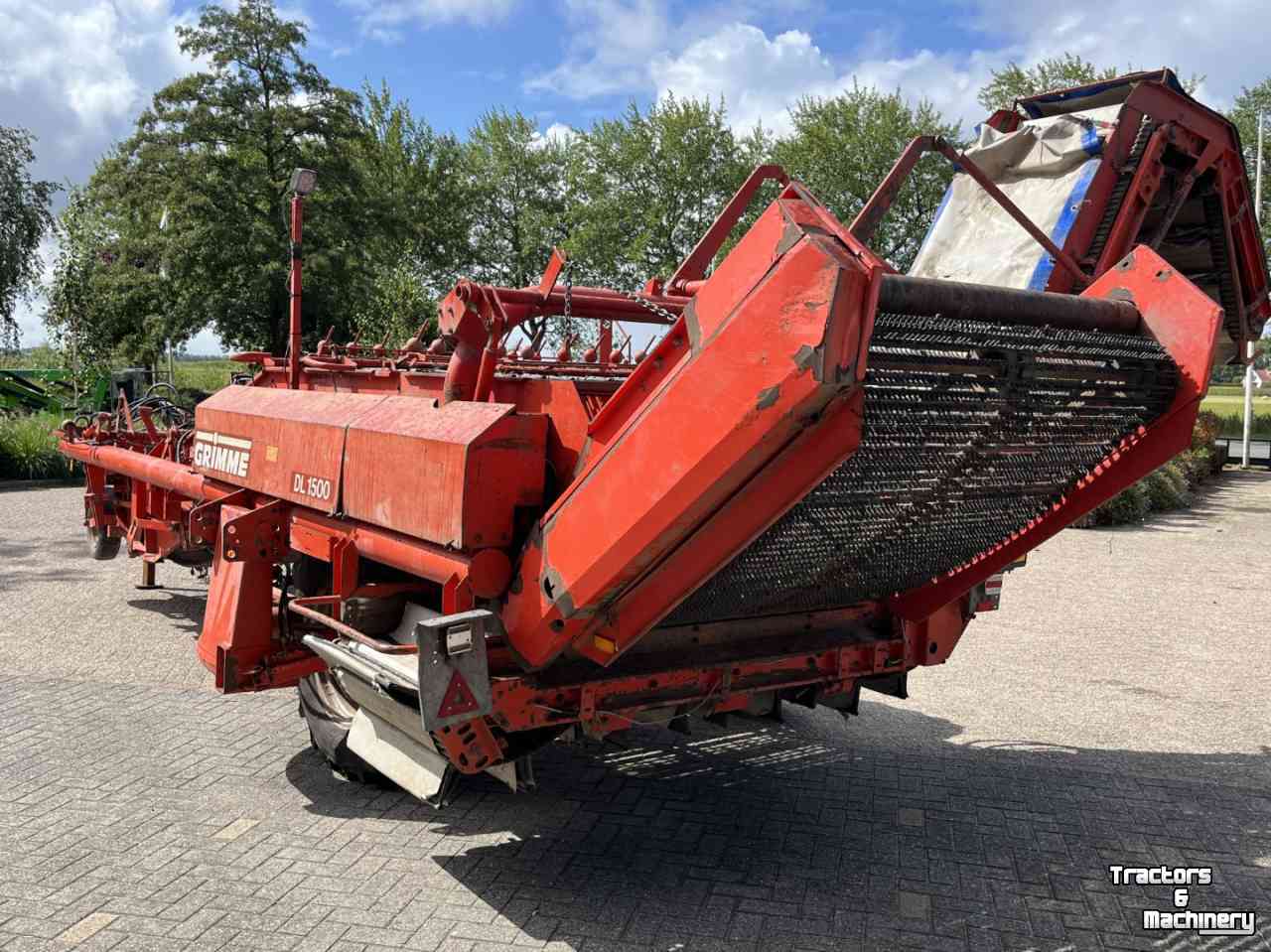 Onion harvester Grimme DL 1500, uienrooier, egelband