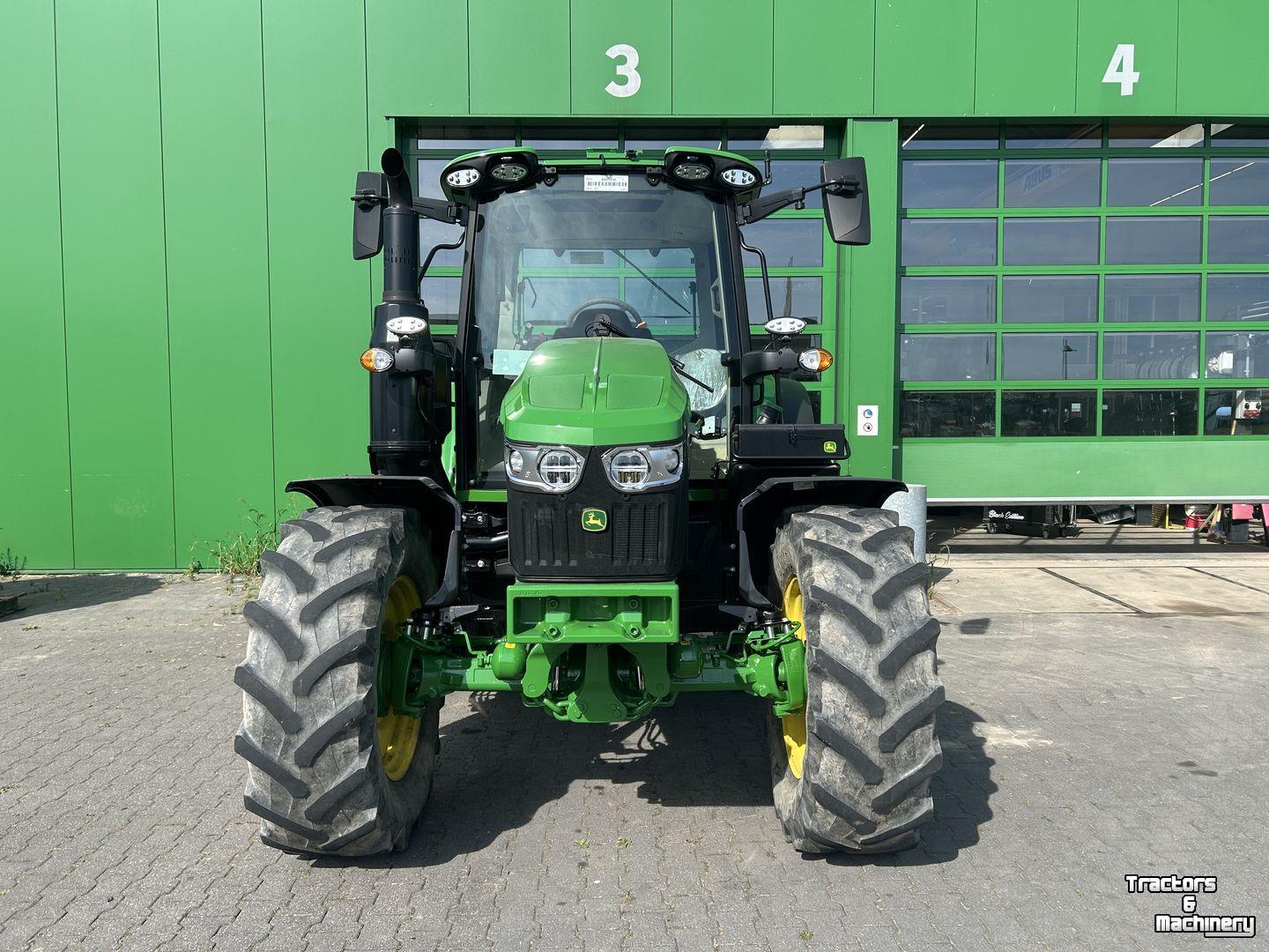 Tractor John Deere 6M 125