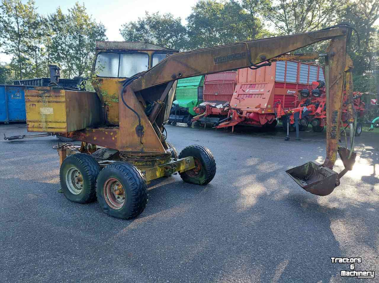 Excavator Visanocar Model 900