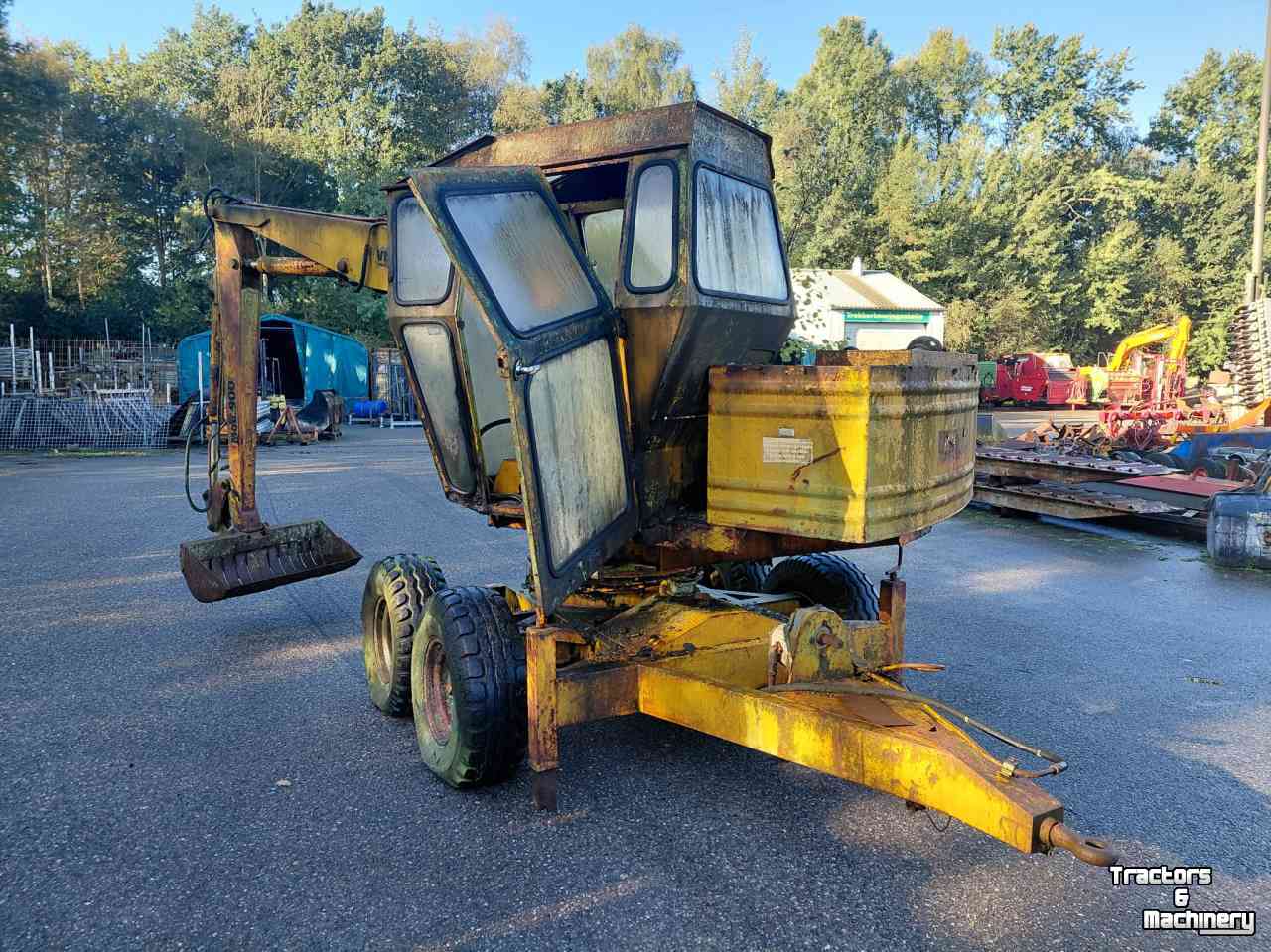Excavator Visanocar Model 900