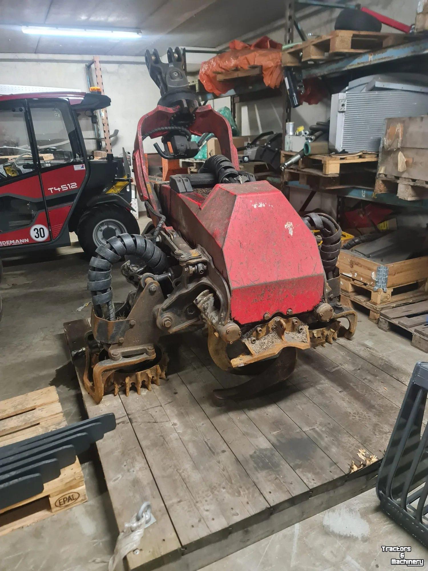 Treecutters Komatsu C144 KOP